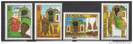 Senegal  2001  Marche Artisanal,Crafts Market  Set  MNH - Senegal (1960-...)