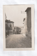 PHOTO 9 X 6 COMMINGES  EN HAUTE GARONNE  DANS LA RUE MUSEE COMMINGES FOUILLES GROTTES - Andere & Zonder Classificatie