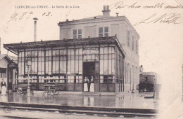 Laroche-sur-Yonne - La Gare : Vue Intérieure Et Le Buffet - Andere & Zonder Classificatie