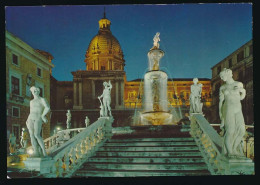 CPSM / CPM 10.5 X 15 Italie (540) Sicilia PALERMO Palerme Piazza Pretoria Notturno Place Pretoria La Nuit - Palermo