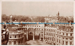 R095120 Admiralty Arch Showing Buckingham Palace. London. RA. RP - Other & Unclassified