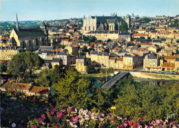 86 - Poitiers - Vue Générale - A Gauche : Sainte Radegonde - Au Centre : Cathédrale Saint Pierre - Poitiers