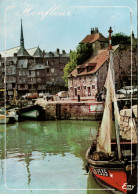 HONFLEUR - Le Vieux Bassin Et Les Façades Typiques Du Quais Sainte-Catherine - Honfleur