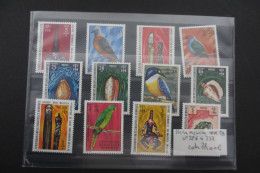 Nelle HEBRIDES N°326 à 337 NEUF** TB COTE 78 EUROS  VOIR SCANS - Unused Stamps