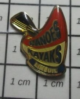 912c Pin's Pins / Beau Et Rare / SPORTS / CANOES  KAYAKS LIMEUIL DORDOGNE - Canoa