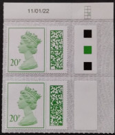 S.G. V4720 ~ A T/R CORNER PAIR OF NEW BARCODED 20p  MACHIN DEFINITIVES UNFOLDED AND NHM #00824 - Série 'Machin'