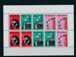 1967 Blok Kinderzegels NVPH 899 - Blocks & Sheetlets