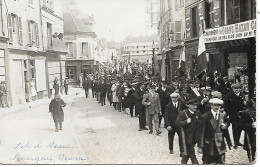 MEAUX ( 77 ) -  Fête De Meaux  , Place Du Marché ( CARTE PHOTO ) - Meaux