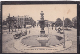 51. REIMS . Place De La République Et Avenue De Laon . Attelages . Animée - Reims