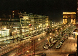 PARIS - La Nuit - Les Champs-Elysées Et L'Arc De Triomphe - Champs-Elysées