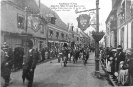 Grandes Fetes Franco Ecossaises Cortège Historique Du 15 Aout 1931 - Aubigny Sur Nere