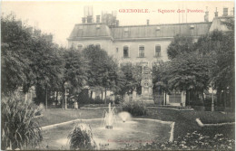 Grenoble - Square Des Postes - Grenoble