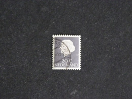 PAYS BAS NEDERLAND YT 602a OBLITERE - REINE JULIANA - Used Stamps