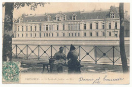CPA 9 X 14 Isère  GRENOBLE Le Palais De Justice Femmes Assises Banc Quai  Carte Précurseur - Grenoble