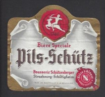 Etiquette De Bière Spéciale   -  Pils Schütz  -   Brasserie  Schutzenberger  à Strasbourg /Schiltigheim  (67) - Beer