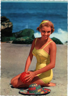 CPM AK Sexy Woman At The Beach PIN UP RISQUE NUDES (1410504) - Pin-Ups
