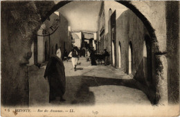 CPA AK BIzerte Rue Des Aissaouas TUNISIA (1404905) - Tunesien