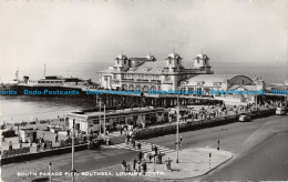 R095862 South Parade Pier. Southsea. Looking South. M. And L. National. 1960 - Monde
