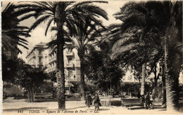 CPA AK Tunis Square De L'Avenue De Paris TUNISIA (1405420) - Tunisia