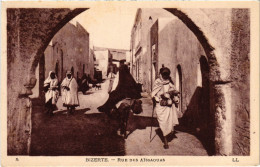 CPA AK Bizerte Rue Des Aissaouas TUNISIA (1405349) - Tunesië