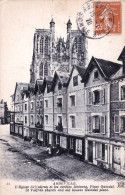 80 - Somme - ABBEVILLE - L Eglise Saint Vulfran Et Les Vieilles Maisons Place Guindal - Abbeville