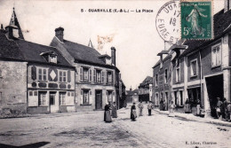 28 - Eure Et Loir - OUARVILLE - La Place - Café De La Paix - Andere & Zonder Classificatie