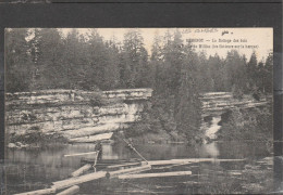 25 - LES COMBES - Remonot - Le Flottage Des Bois à La Roche Du Million (les Flotteurs Sur La Barque) - Other & Unclassified