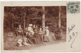 CARTE PHOTO - Famille En Promenade Dans Les Bois - 1907 - Fotografia