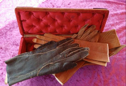 Ancienne Boite à Gants Vintage Napoléon 3 Avec 4 Paires De Gants Cuir - Altri & Non Classificati