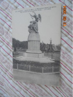 Angers. Jardin Du Mail. Le Monument Aux Morts Eleve A La Gloire Des Enfants D'Angers Et De L'Anjou. LV 516 PM 1947 - Angers