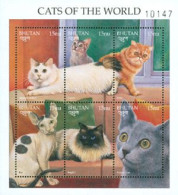 BHUTAN 1997 - Chats De Races En Feuillet - 6 V (Bobtail Japonais) - Chats Domestiques