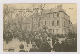 MOULINS : Manifestation Sur Les Cours De La Préfecture, 5 Février 1906 - Inventaire (z3646) - Moulins