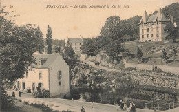 PONT AVEN : LE CASTEL GLOUANNEC ET LA RUE DU QUAI - Pont Aven