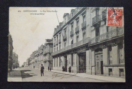 44 -  SAINT-NAZAIRE  - LA RUE VILLES-MARTIN ET LE GRAND HOTEL - Saint Nazaire