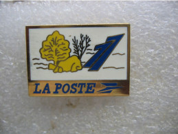 Pin's De La Poste Du Département 77 - Poste