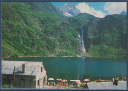 La Cascade Du Lac D'Oô (alt. 1504m.) L'auberge-refuge Du Lac, En Parcourant Les Pyrénées - Autres & Non Classés