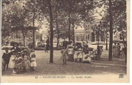 64 - SALIES DE BEARN - TT.Belle Vue Animée Du Jardin Public - Salies De Bearn