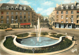 FLERS DE L'ORNE . Place Centrale Et Rue Du 6 Juin - Flers