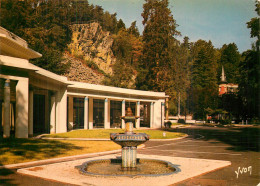 BAGNOLES DE L'ORNE .  Etablissement Thermal . La Fontaine. - Bagnoles De L'Orne