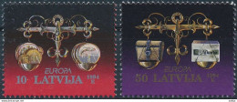 Mi 376-77 ** MNH / CEPT Europa, Discoveries And Innovations, Money, Coins - Lettonie