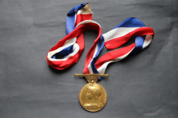 Grande Médaille De PRIX Attribuée Mariane Par O.ROTY - France