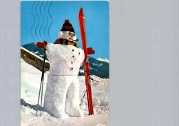 Bonhomme De Neige à Ski - Sports D'hiver