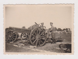 Ww2 Bulgaria Bulgarian Military Soldiers, Artillery Squad, Field Scene, Orig Photo 8.5x6.2cm. (54646) - Oorlog, Militair