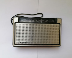 RADIO TRANSISTOR VINTAGE PANASONIC MATSUSHITA RF - 507 1982 FUNZIONANTE - Apparecchi