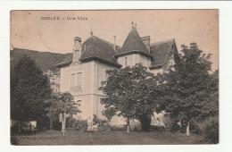 01 . Groslée . Une Villa .  1914 - Non Classés