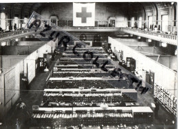 39/45 . VICHY . HALL DE LA CROIX ROUGE . INTERIEUR - War, Military