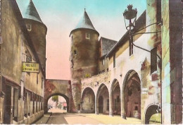 METZ     Porte Des Allemands Et Cloître Du XVIe Siècle - Metz