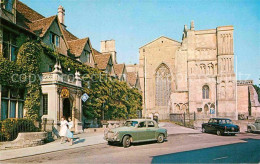 72821092 Malmesbury The Old Bell And West Front Of The Abbey  - Autres & Non Classés