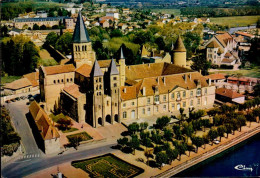 PARAY-LE-MONIAL    ( SAONE ET LOIRE )     VUE AERIENNE DE LA BASILIQUE DU SACRE-COEUR - Paray Le Monial