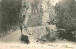 38 - Isère - Les Gorges De La Bourne - Animée - Précurseur - CPA - Oblitération Ronde De 1905 - Voir Scans Recto-Verso - Andere & Zonder Classificatie